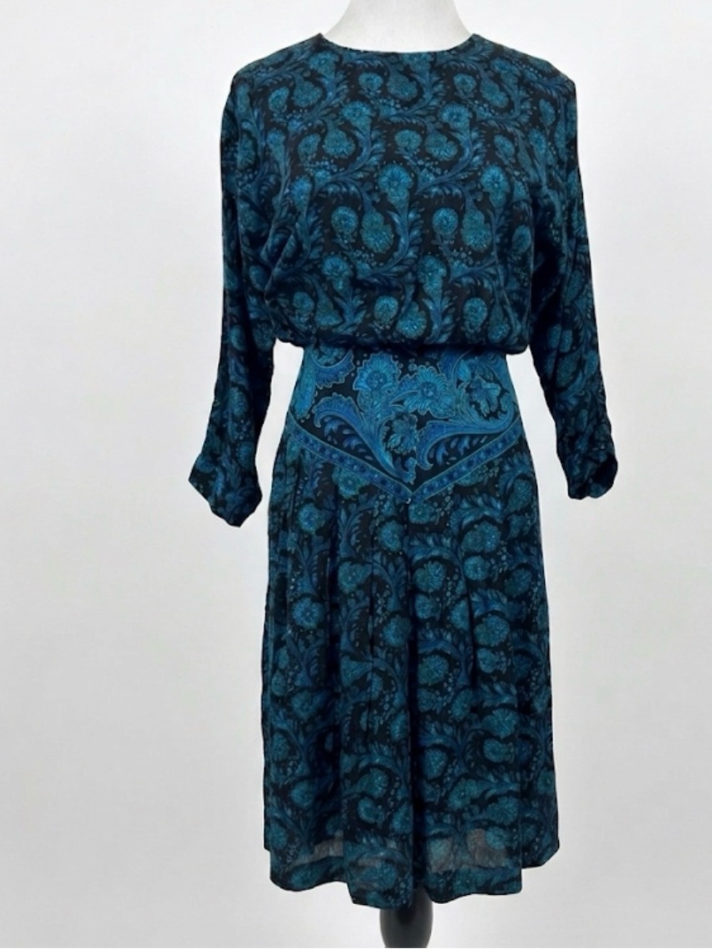 R.E.O. Originals Paisley Midi Dress Size 6 Teal Blue Black Button Back 80s VTG